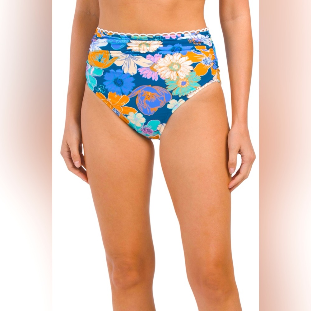 Profile by Gottex gorgeous floral print bottom